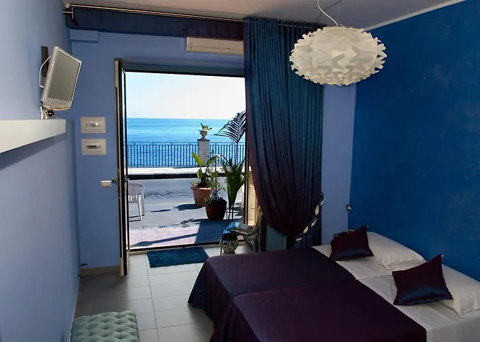 Casa Mare Bed & Breakfast