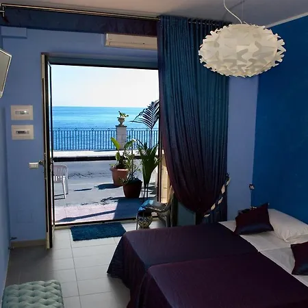 Casa Mare Couette-café